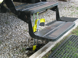 JackClamp for RV steps