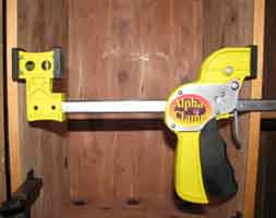 JackClamp cabinet jack